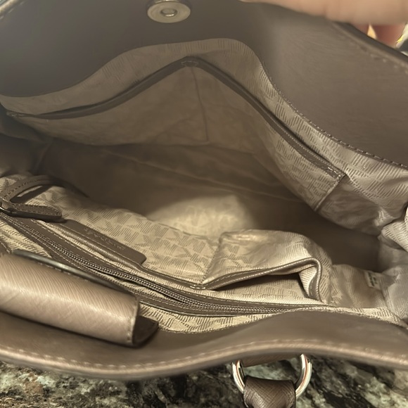 Michael Kors - Picture 4 of 6